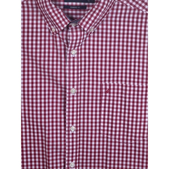 Nautica Men's XXL Red / White Plaid Long Sleeve Shirt - Picture 2 of 6